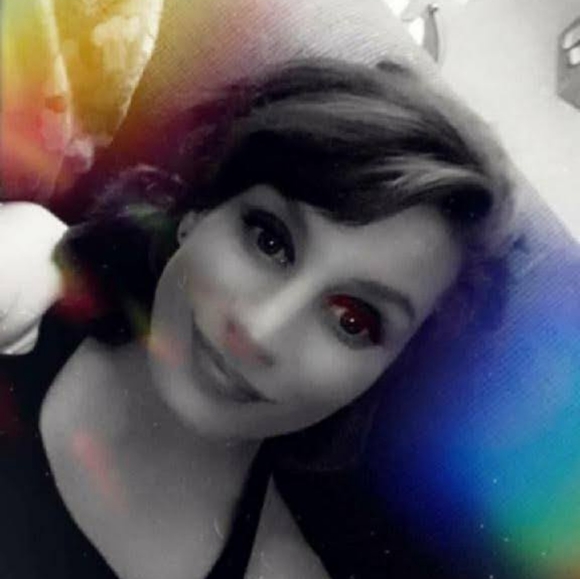 Meet your Posher, Lainey - Picture 3 of 16